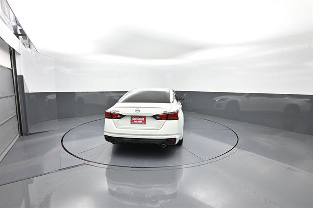 Used 2025 Nissan Altima 2.5 SR image 23