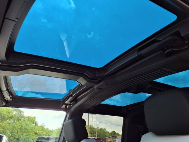 New 2025 GMC Hummer EV 2X image 23