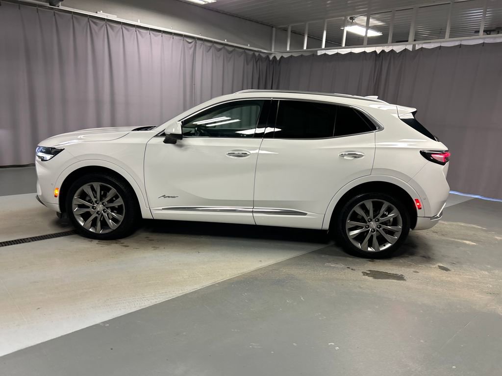 Used 2021 Buick Envision Avenir w/ Technology Package II video 4