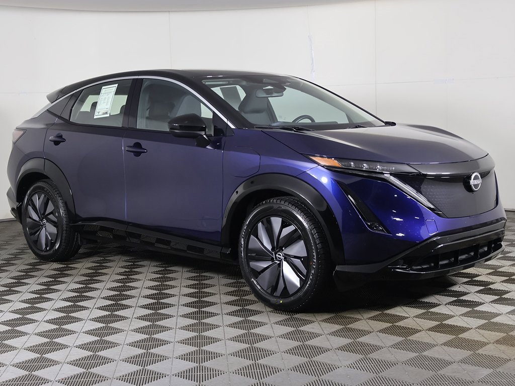 Used 2023 Nissan Ariya FWD image 2