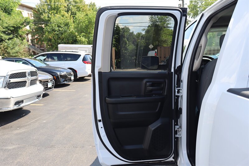 Used 2019 RAM 1500 Tradesman w/ Chrome Plus Package AWD/4WD image 25