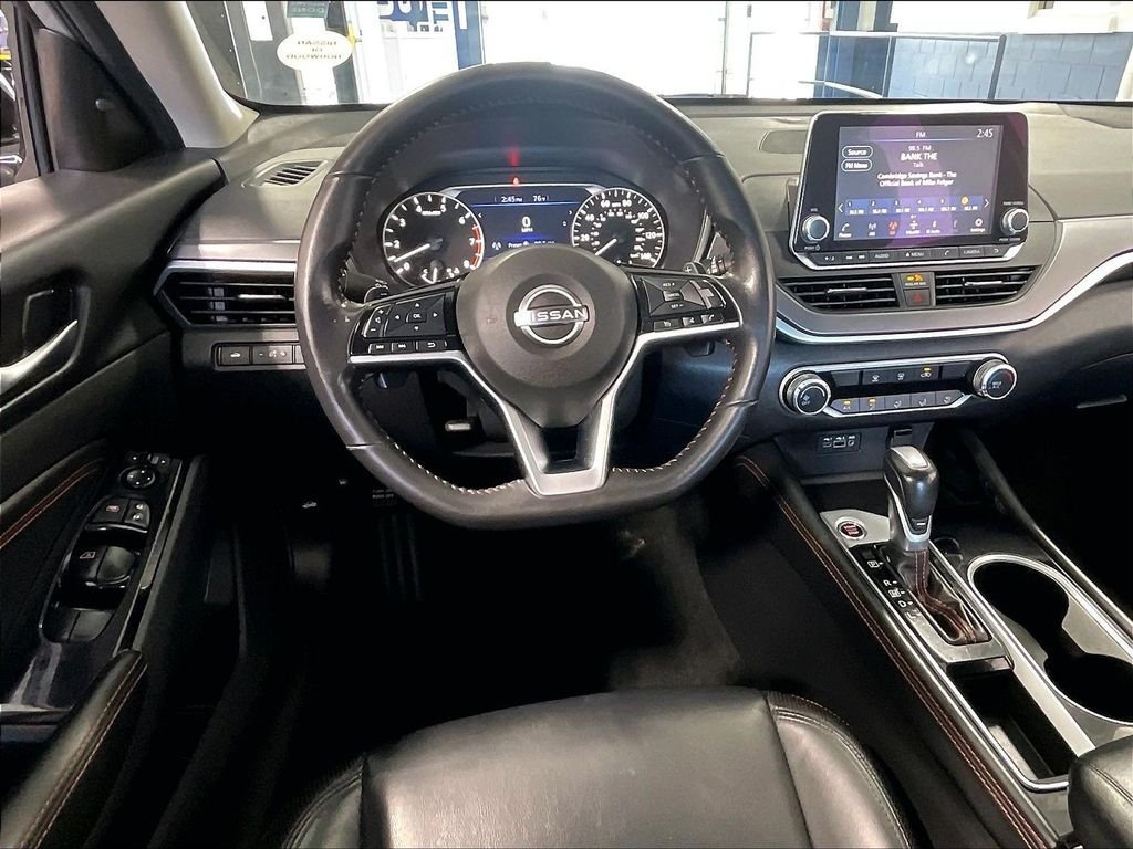 Used 2023 Nissan Altima 2.5 SR FWD image 17