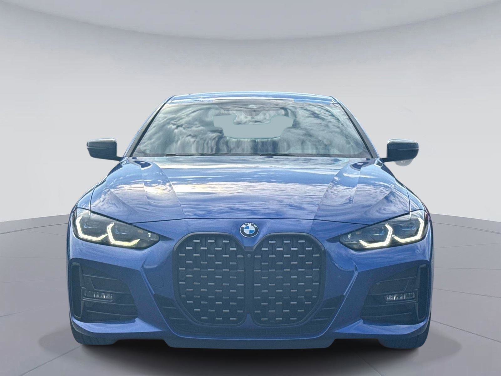 Used 2023 BMW 430i xDrive Coupe w/ M Sport Package AWD/4WD image 8