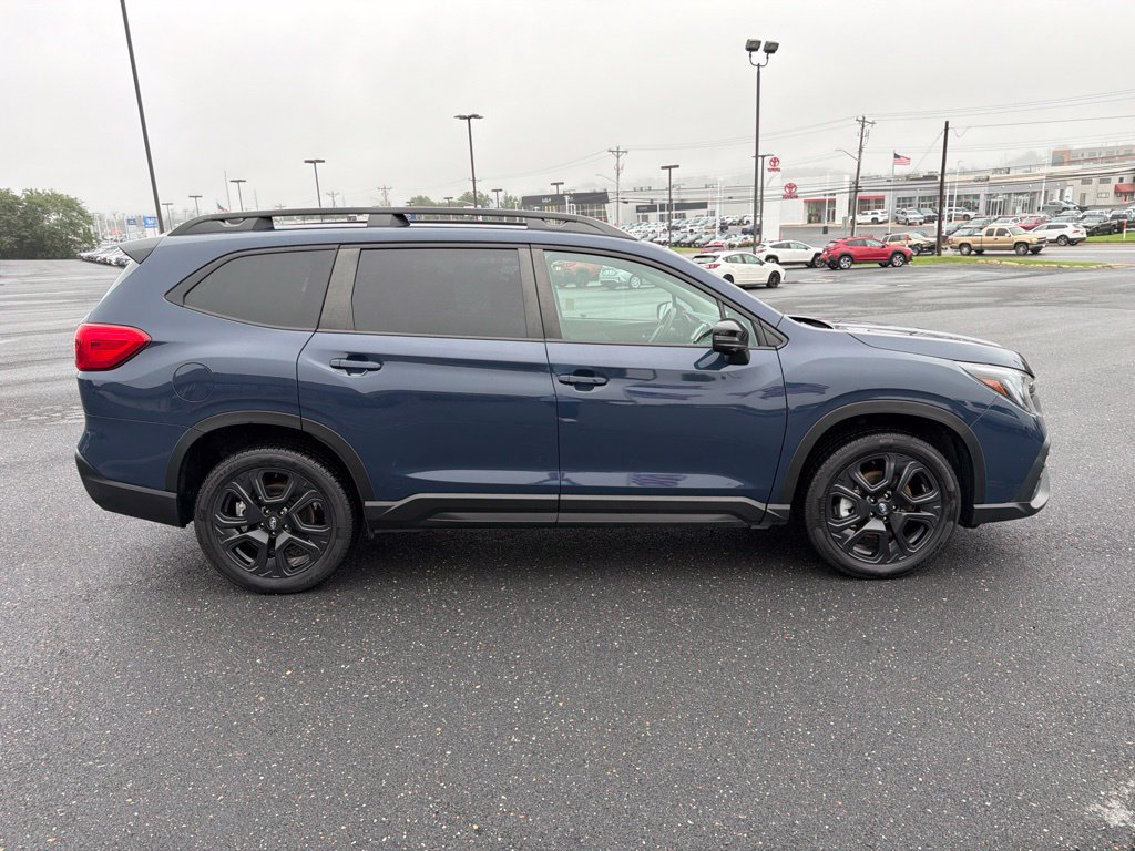 Certified 2023 Subaru Ascent Onyx Edition Limited AWD/4WD image 6