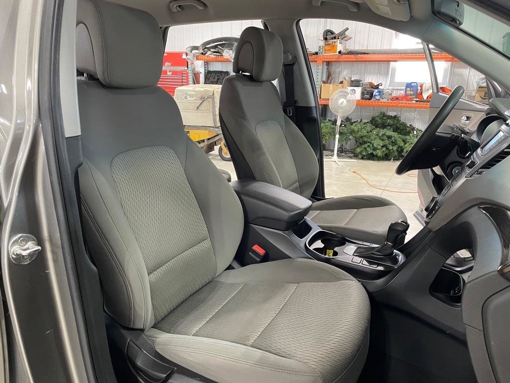 Used 2018 Hyundai Santa Fe Sport image 23