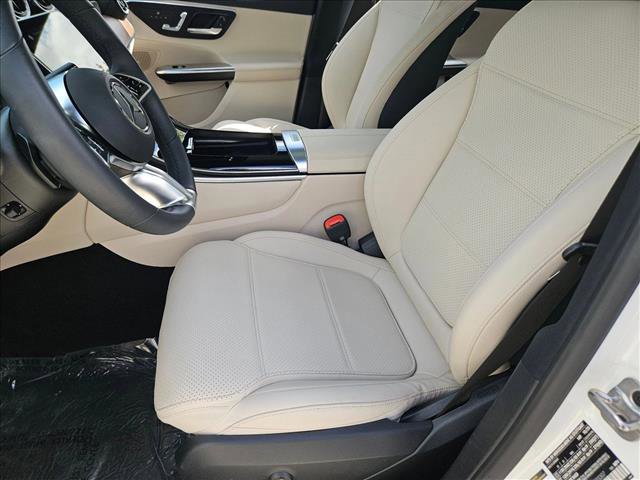 Used 2026 Mercedes-Benz GLC 300 image 15