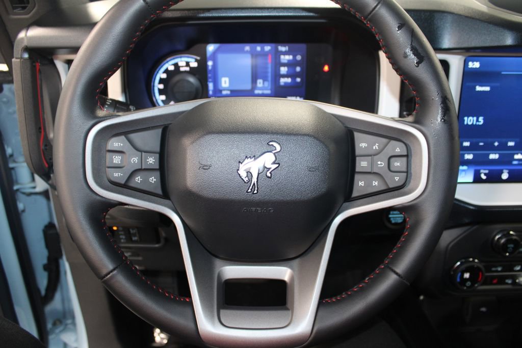 Used 2024 Ford Bronco Heritage Edition image 31