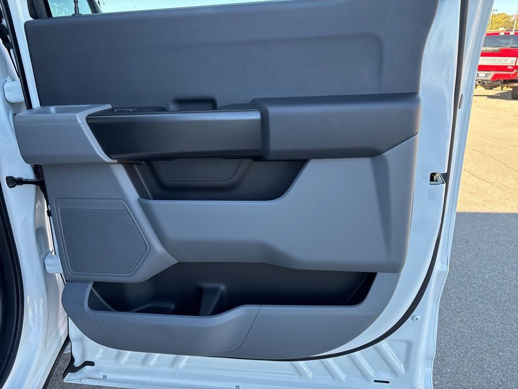 New 2025 Ford F150 XL image 32