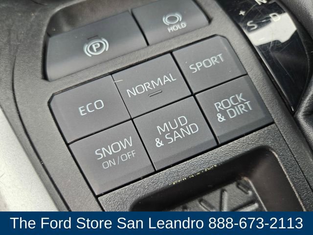 Used 2023 Toyota RAV4 XLE image 19