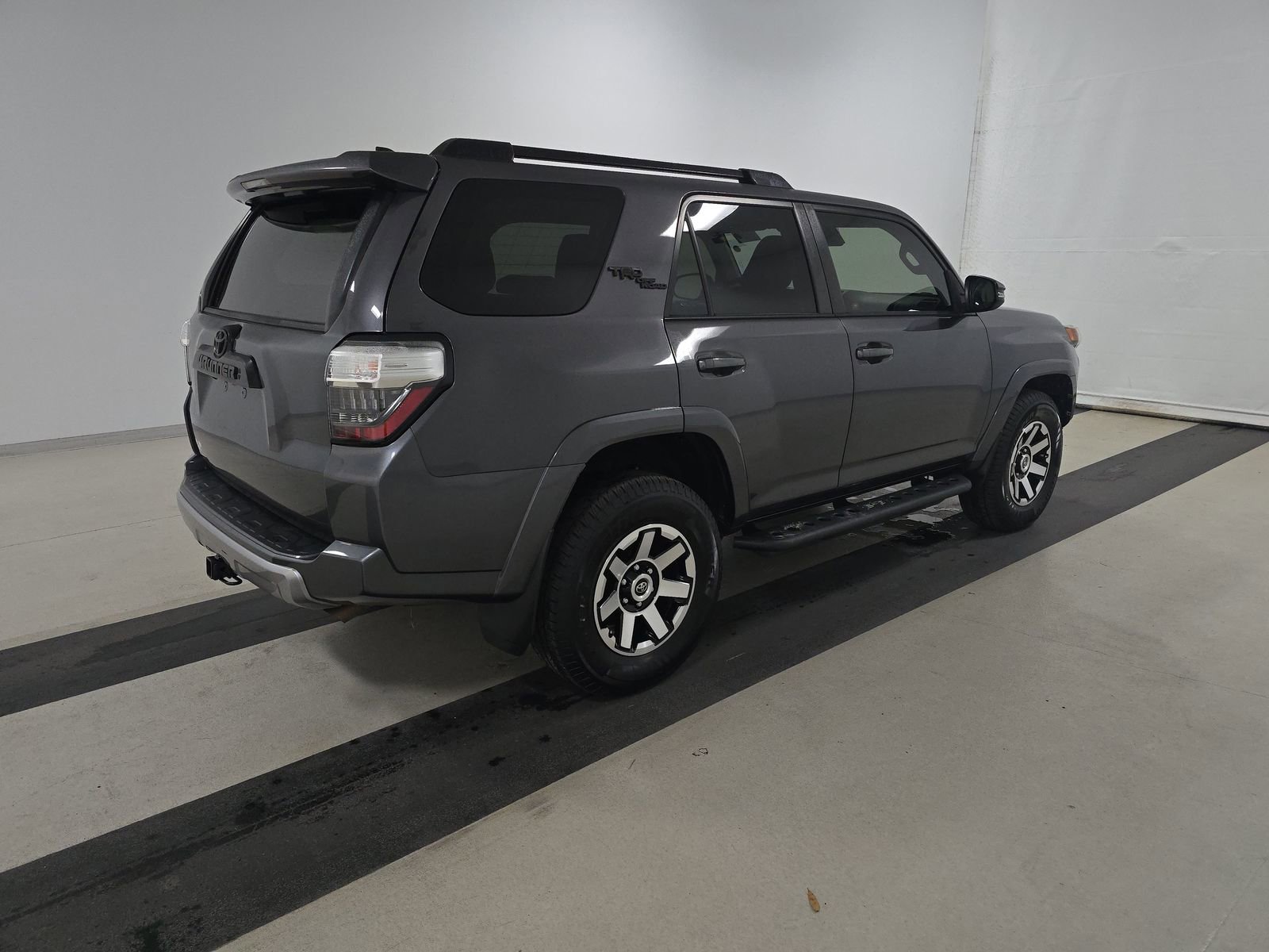Used 2020 Toyota 4Runner TRD Off-Road Premium image 5
