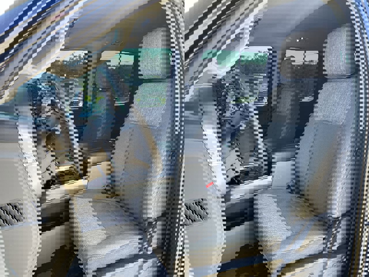 Used 2023 Ford F250 XLT w/ XLT Premium Package image 14