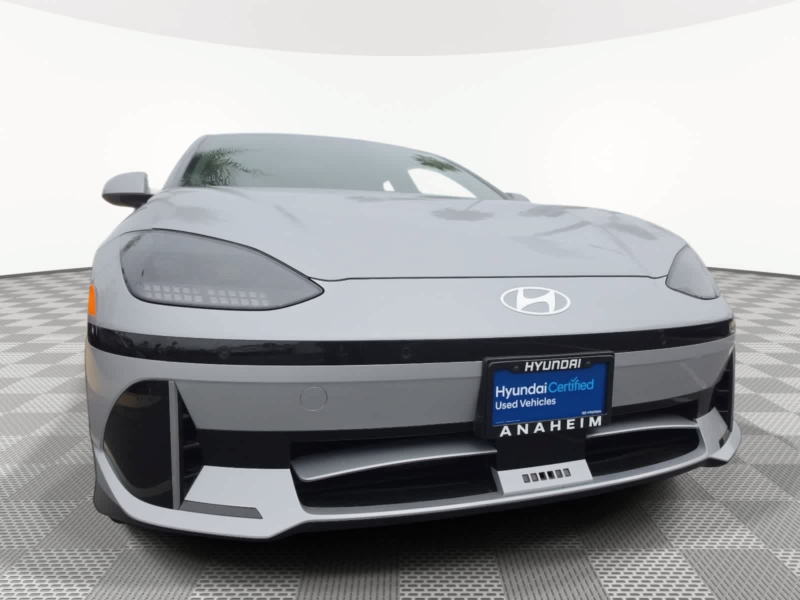 Used 2025 Hyundai Ioniq 6 SEL RWD image 6