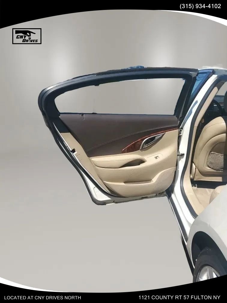 Used 2012 Buick LaCrosse Premium FWD image 10