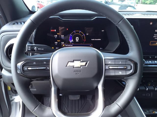 Used 2024 Chevrolet Colorado LT w/ LT Convenience Package II RWD image 18