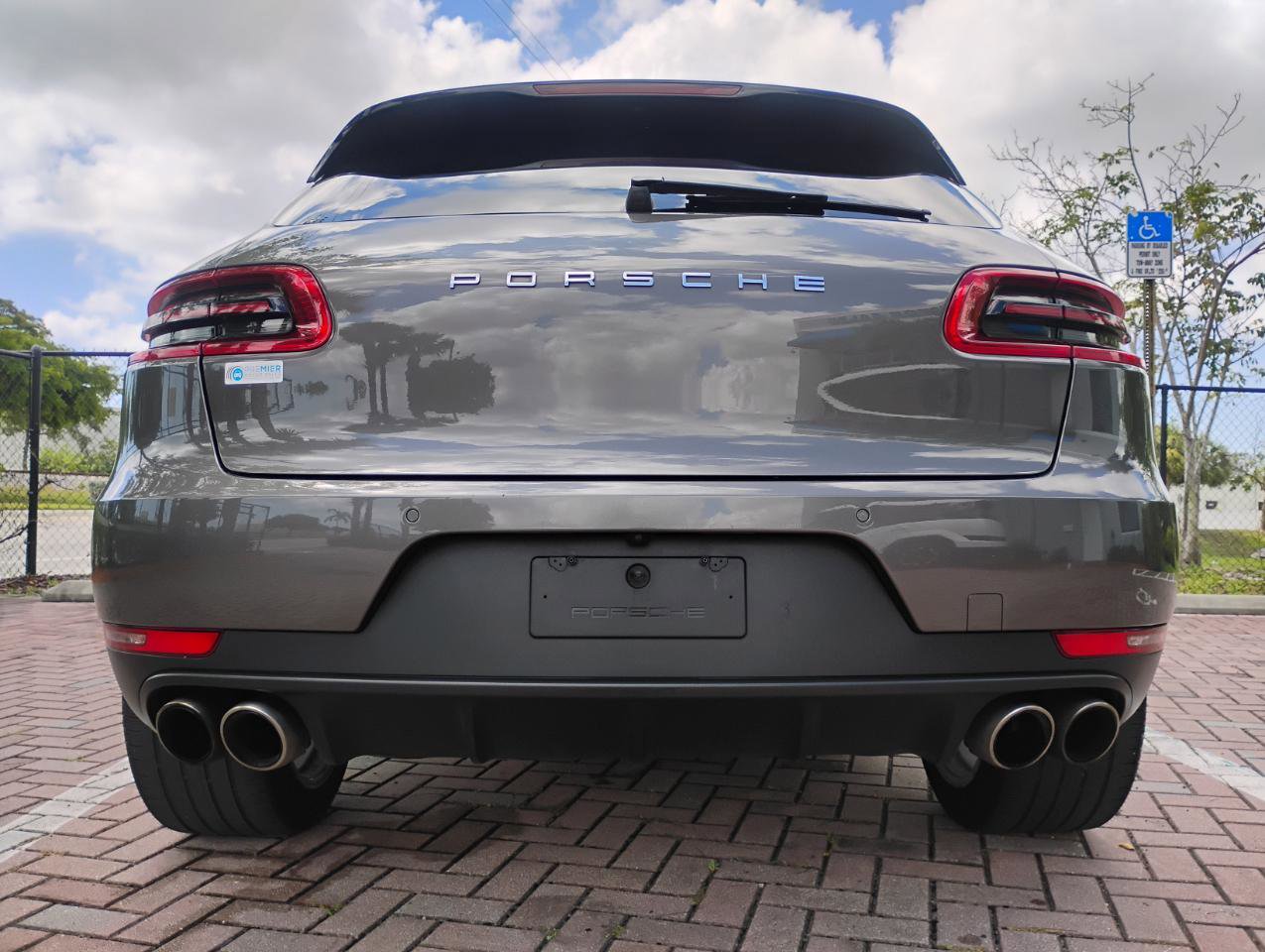 Used 2016 Porsche Macan S AWD/4WD image 43