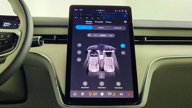 New 2026 Volvo EX90 Plus AWD/4WD image 21