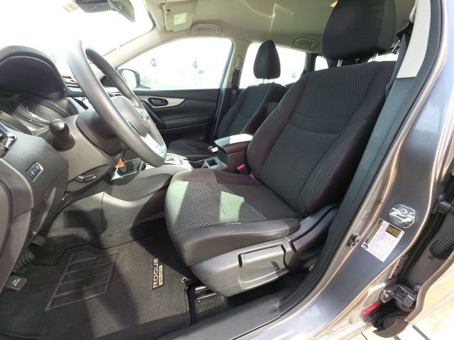 Used 2020 Nissan Rogue Sport S w/ Appearance Package image 13