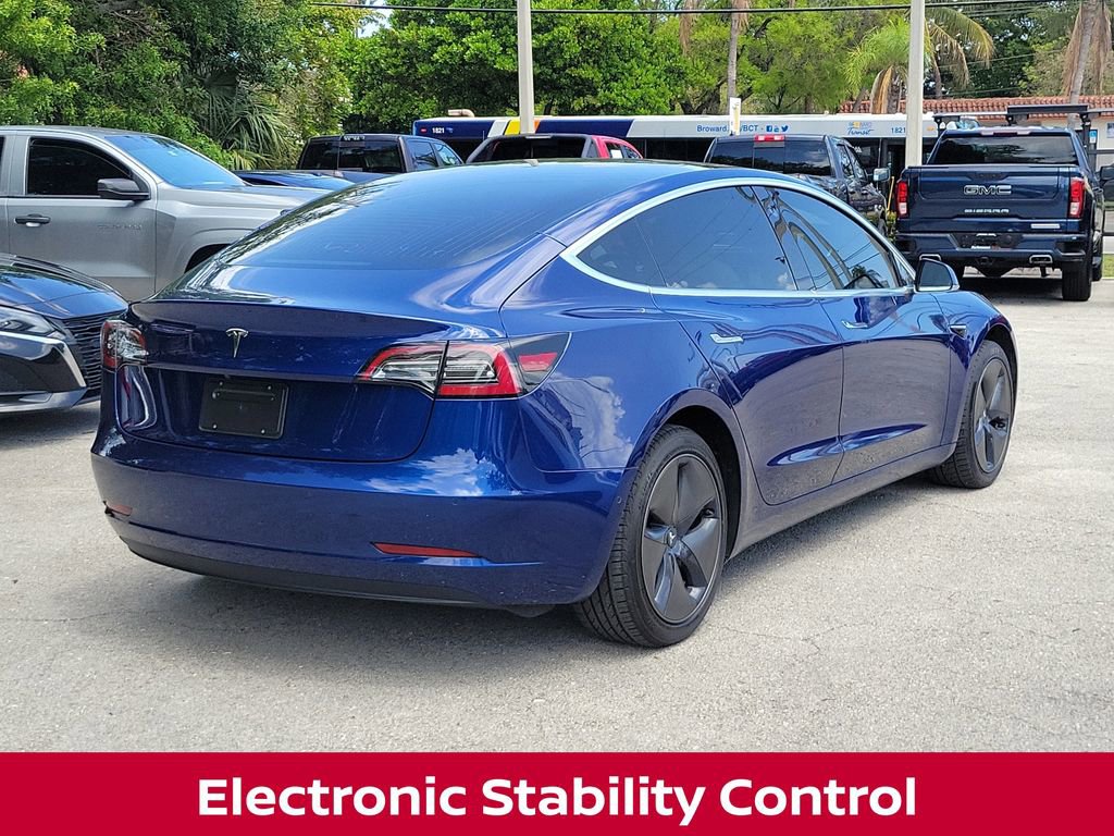 Used 2020 Tesla Model 3 Standard Range Plus image 8