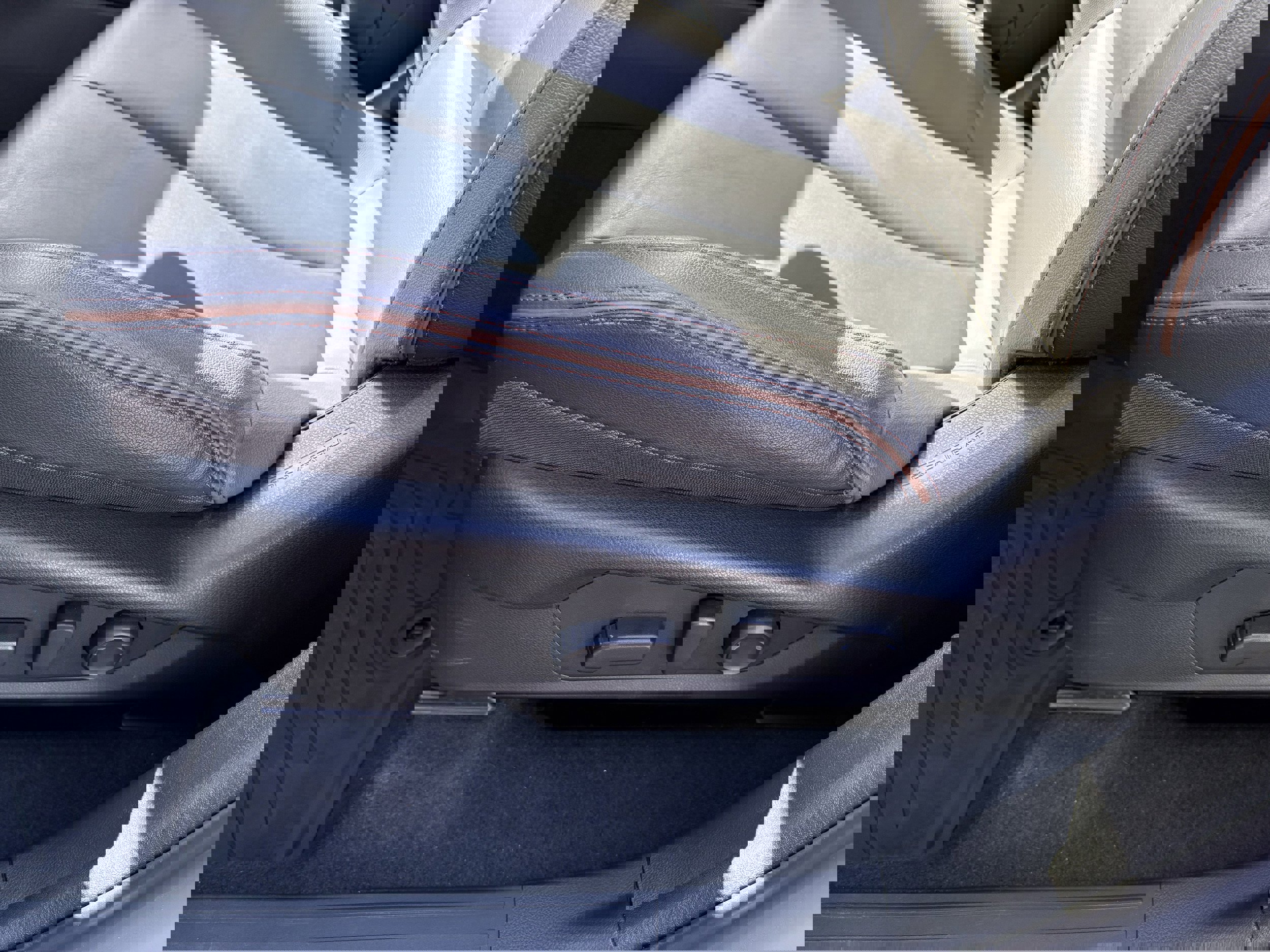 Used 2025 Subaru Forester Sport w/ Popular Package #2 image 27