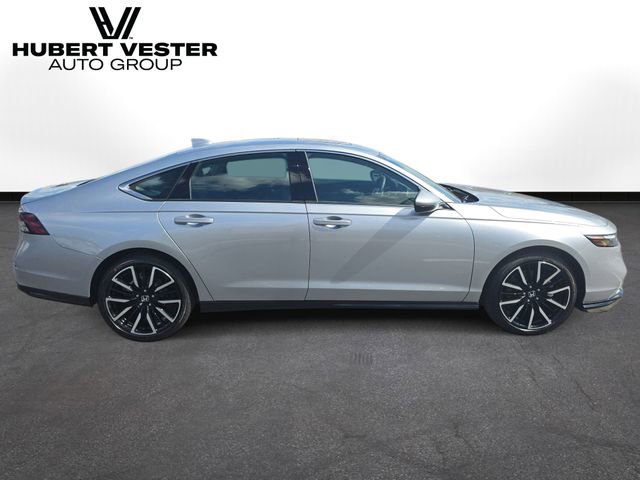 New 2026 Honda Accord Touring image 8