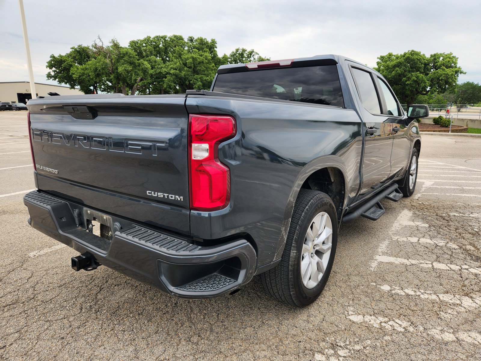 Used 2020 Chevrolet Silverado 1500 Custom w/ Custom Value Package RWD image 8