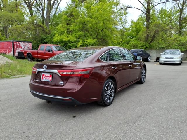 Used 2017 Toyota Avalon XLE Premium w/ All Weather Liner Package FWD image 8