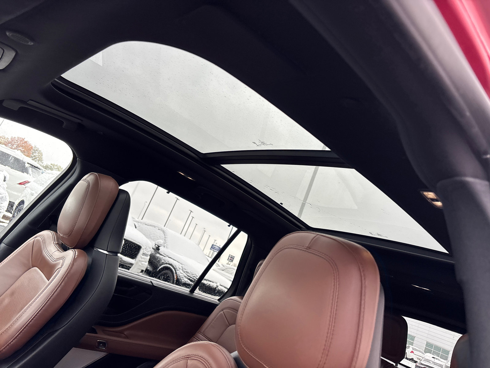 Used 2020 Lincoln Aviator Reserve w/ Equipment Group 202A image 27