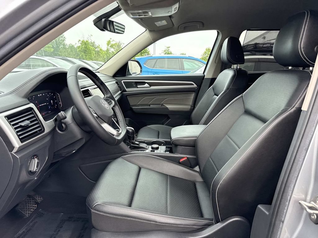 Used 2023 Volkswagen Atlas SE AWD/4WD image 10