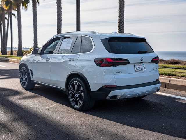 Used 2024 BMW X5 sDrive40i w/ Parking Assistance Package RWD image 7