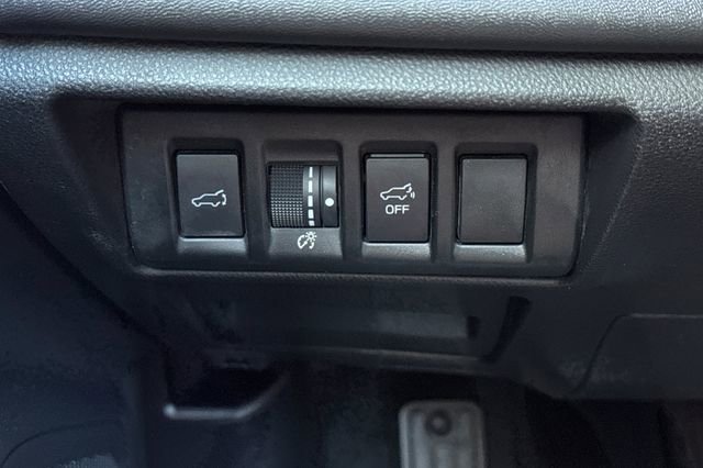 Used 2023 Subaru Outback Onyx Edition AWD/4WD image 31