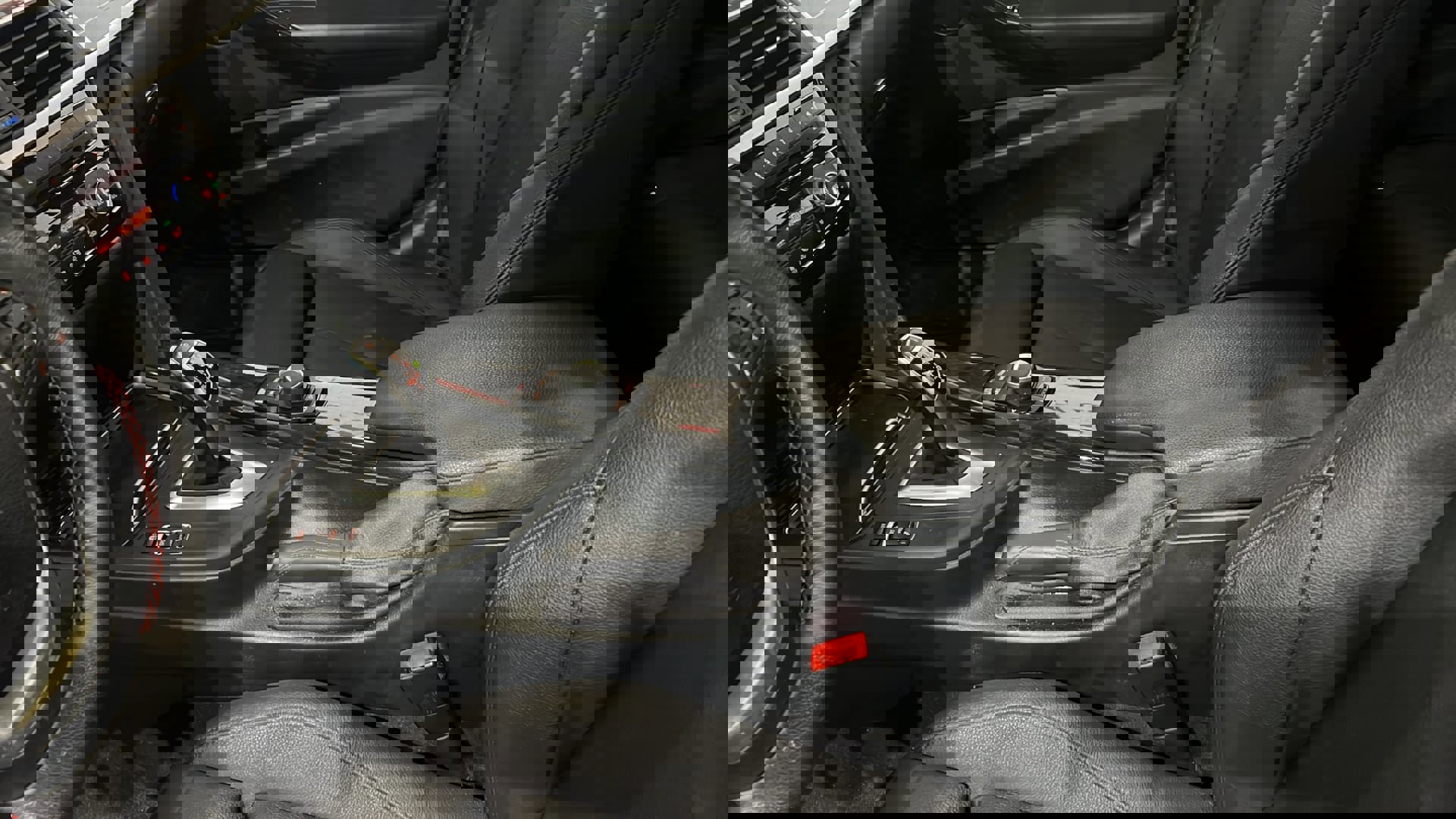 Used 2018 BMW 330i xDrive Sedan image 26