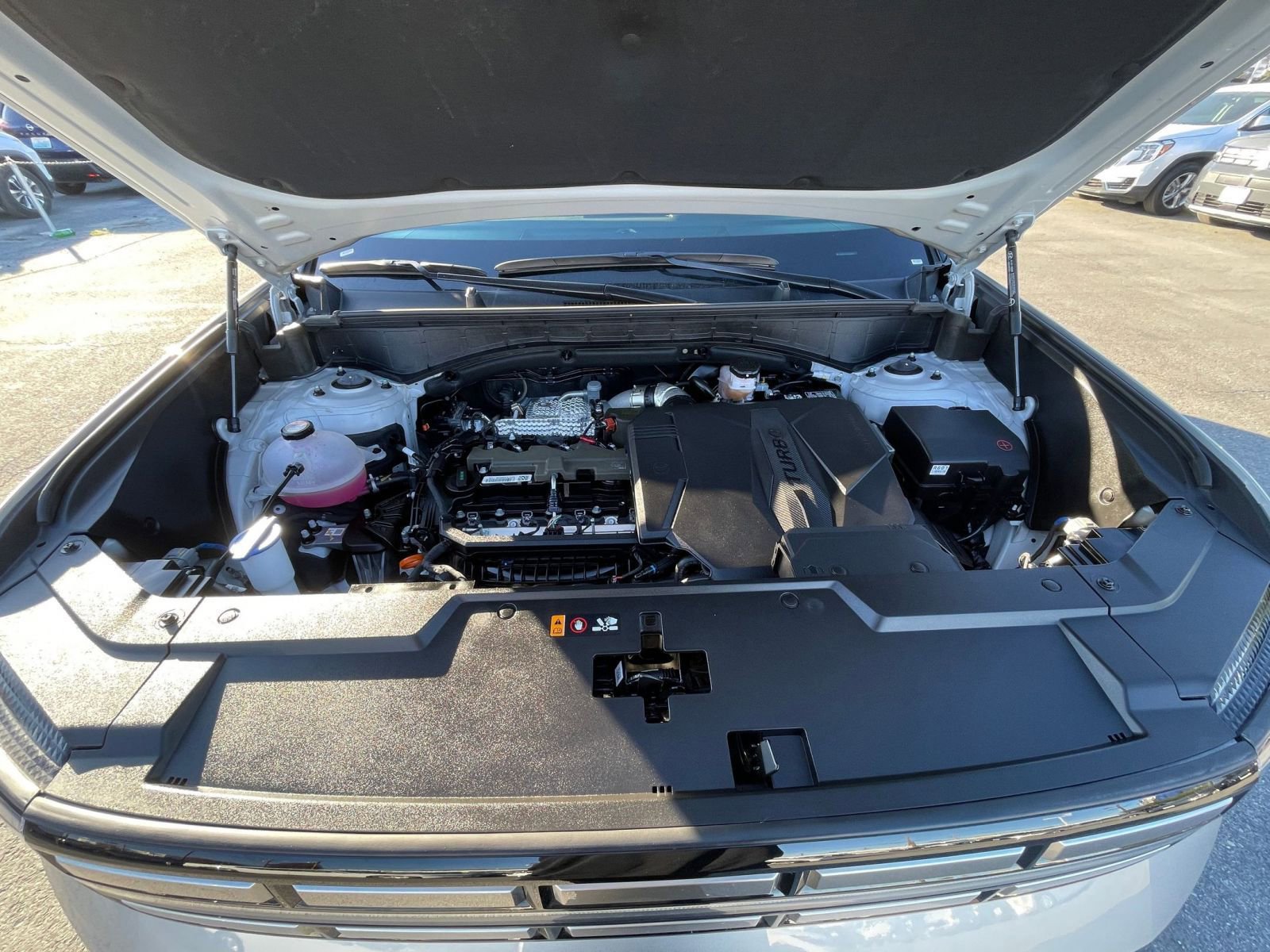 Used 2025 Hyundai Santa Fe SEL image 32