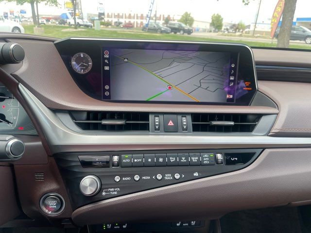 Used 2021 Lexus ES 350 Premium image 7