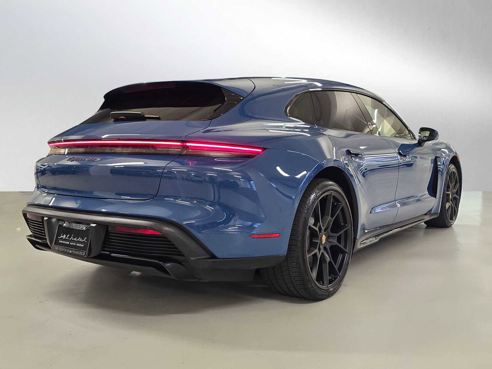 Used 2024 Porsche Taycan GTS image 5