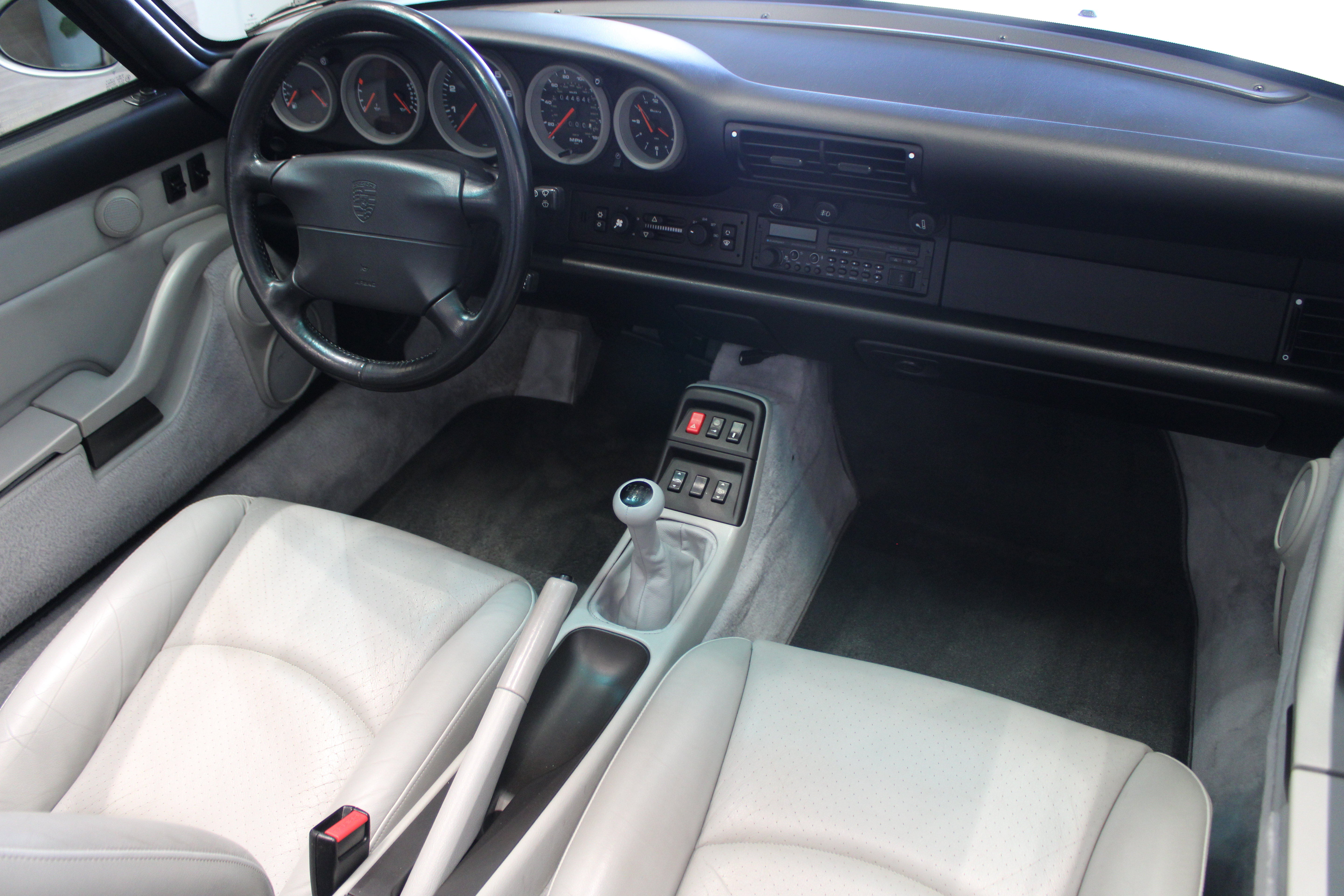 Used 1996 Porsche 911 Cabriolet image 22