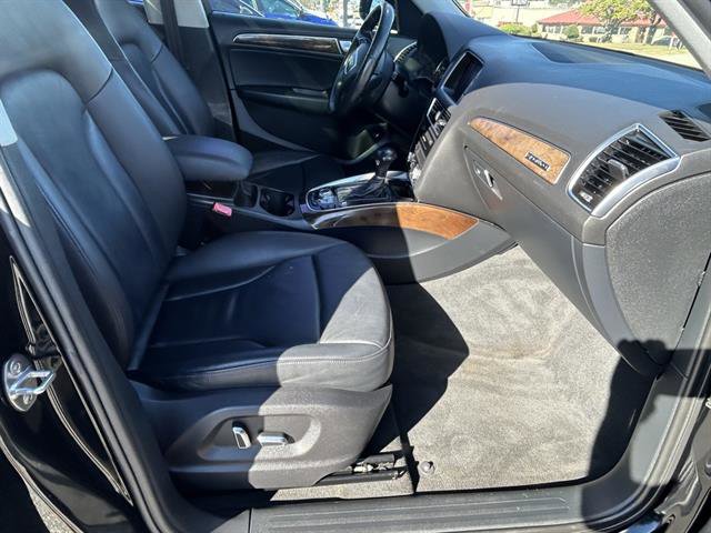 Used 2016 Audi Q5 2.0T Premium w/ Audi MMI Navigation Plus image 17