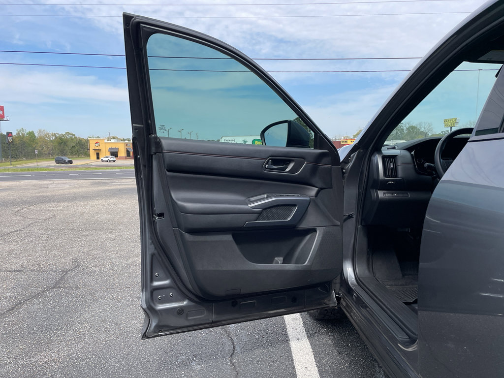 Certified 2023 Nissan Pathfinder Rock Creek image 8