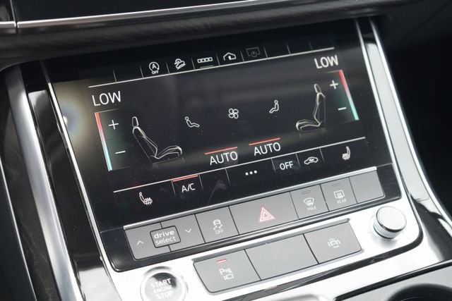 Used 2022 Audi Q7 3.0T Premium AWD/4WD image 16