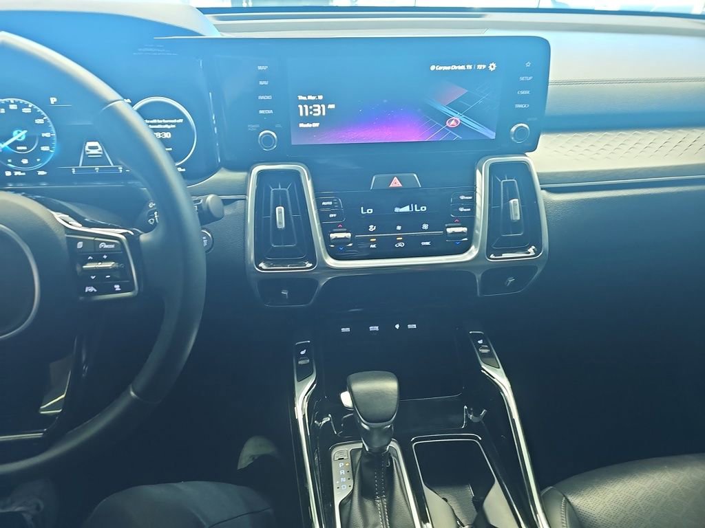 Used 2023 Kia Sorento SX image 21