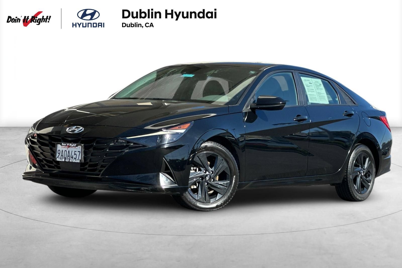 Used 2022 Hyundai Elantra SEL w/ Convenience Package FWD image 1