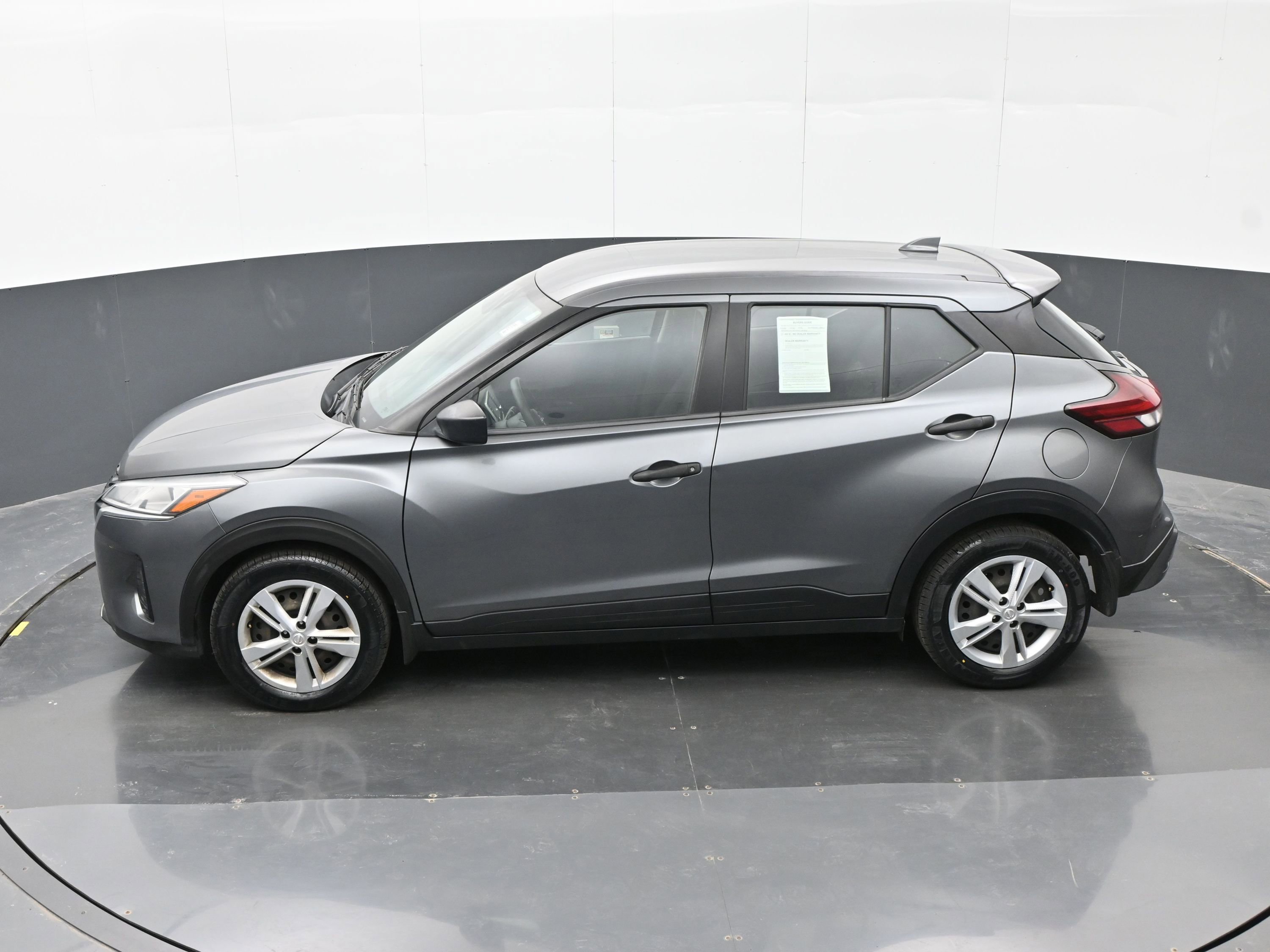 Used 2022 Nissan Kicks S w/ Interior Electronics Package FWD image 36