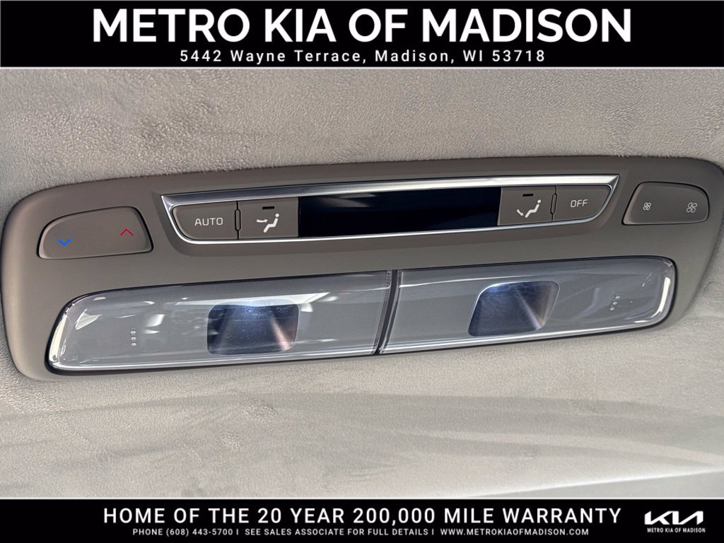 Used 2024 Kia Telluride SX Prestige w/ Towing Package AWD/4WD image 44