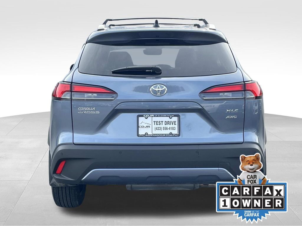 Used 2025 Toyota Corolla Cross XLE w/ Convenience Package image 4