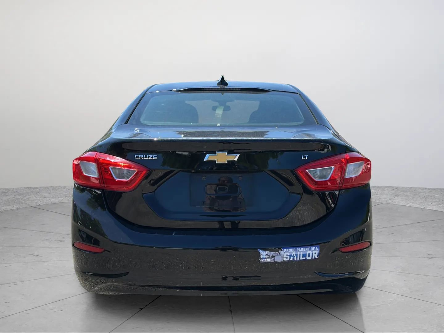Used 2017 Chevrolet Cruze LT w/ Convenience Package FWD image 8