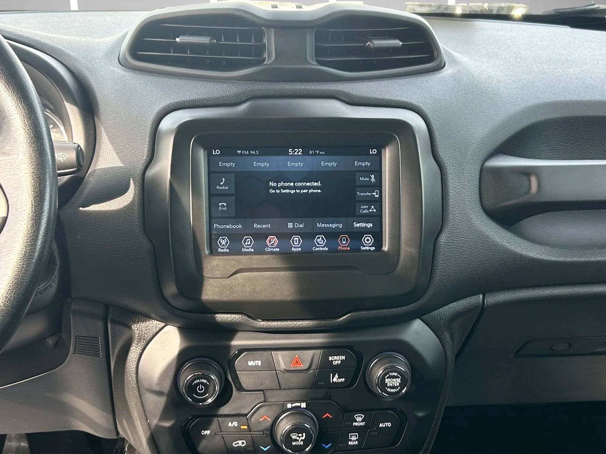 Used 2021 Jeep Renegade Latitude w/ Convenience Group image 21