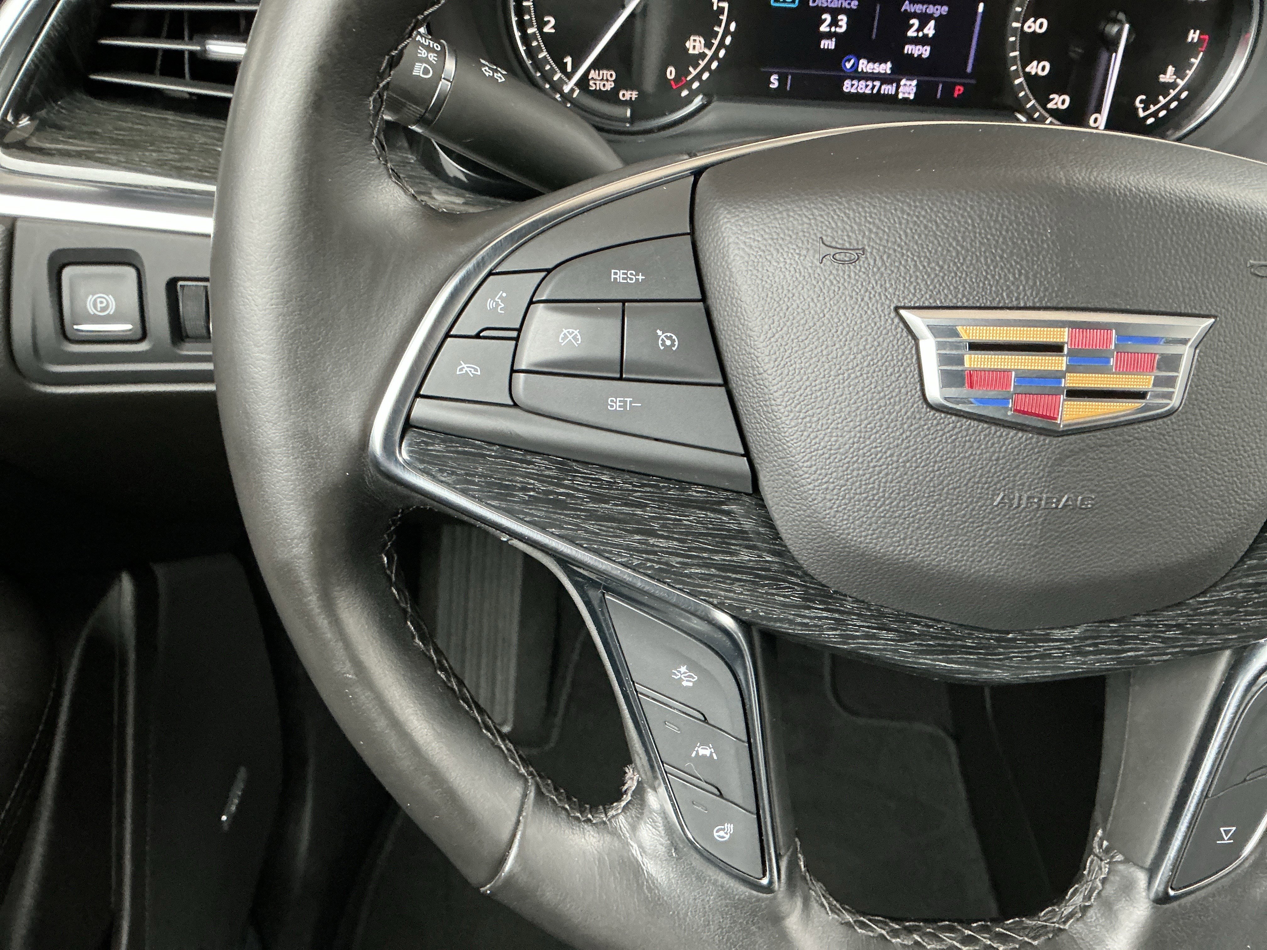 Used 2023 Cadillac XT5 Premium Luxury image 11