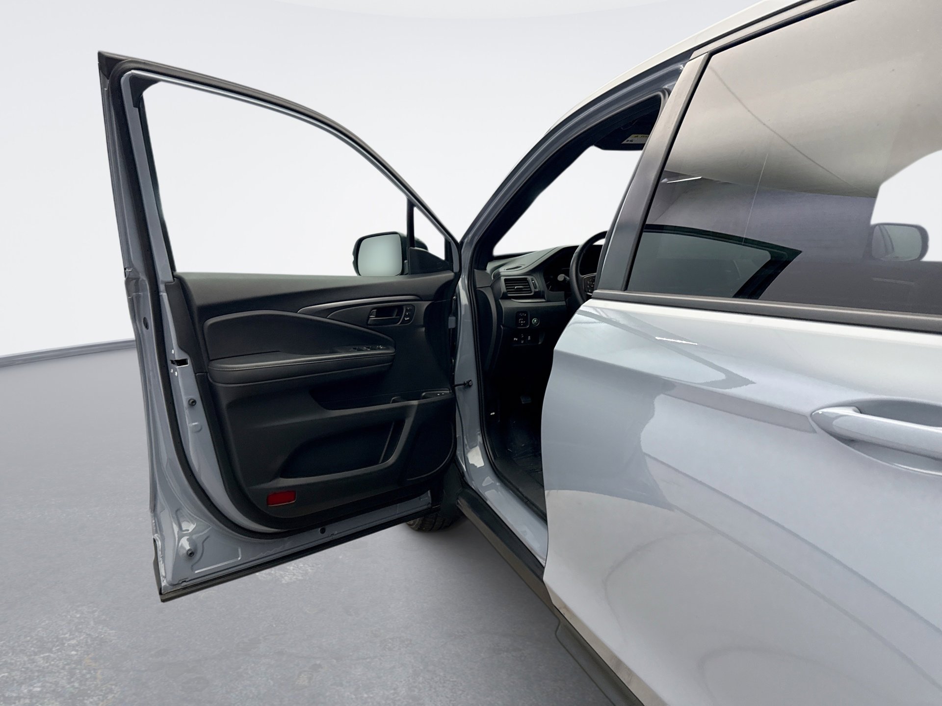 Used 2023 Honda Passport EX-L image 9