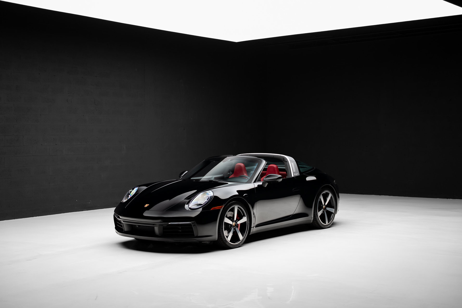 Used 2021 Porsche 911 Targa 4S AWD/4WD image 6