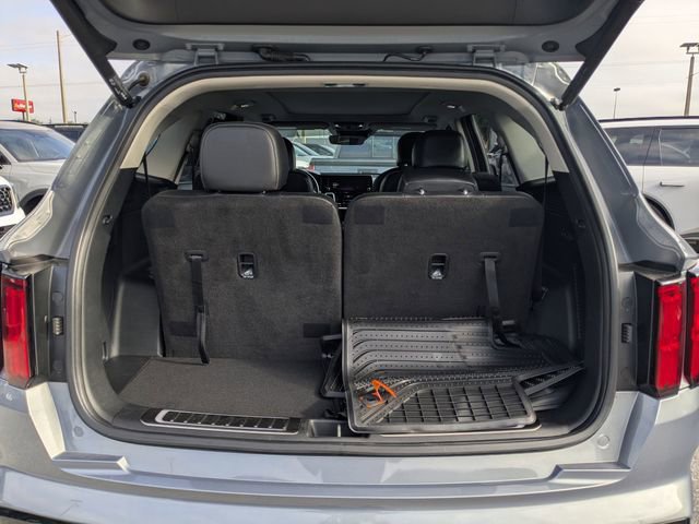 Used 2022 Kia Sorento SX image 12
