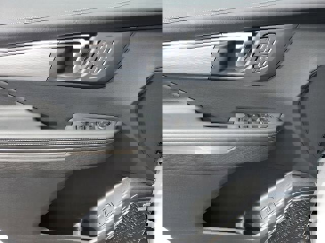 New 2026 Buick Enclave Preferred w/ Power Package image 17